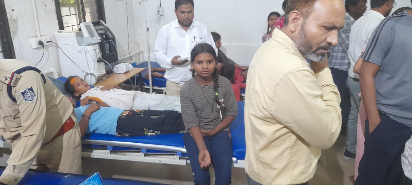 छात्रावास की छत का प्लास्टर गिरने से 8 छात्राएं घायल, डायल-112 ने तत्परता से पहुंचाकर कराया उपचार